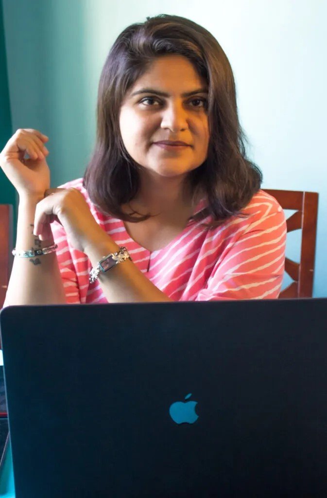 Dr Khushbu Pandya